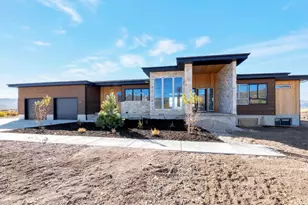 1122 S 5700 E, Heber City, UT 84032 - Photo 2