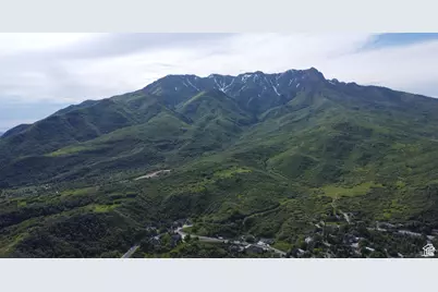 5570 W Mountain View Dr N, Mountain Green, UT 84050 - Photo 16