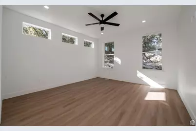 5619 S Fox Chase E, South Ogden, UT 84403 - Photo 12