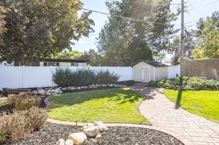 832 E Deerfield Rd S, Salt Lake City, UT 84107 - Photo 18