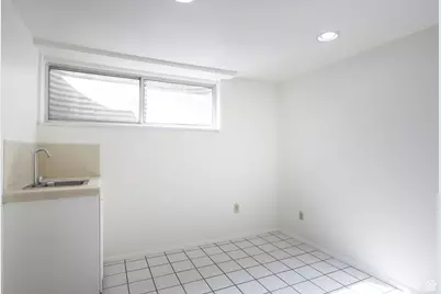 832 E Deerfield Rd S, Salt Lake City, UT 84107 - Photo 16