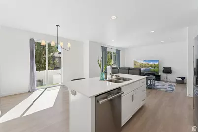 1633 W Rockaway Ln, West Jordan, UT 84088 - Photo 10