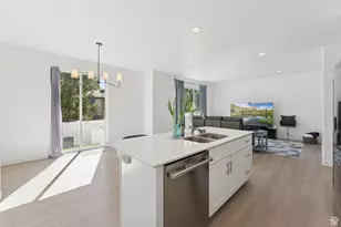 1633 W Rockaway Ln, West Jordan, UT 84088 - Photo 10