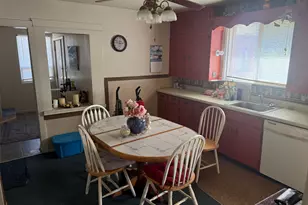 231 S 100 E, Gunnison, UT 84634 - Photo 12