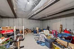 1586 W Rock Hollow Dr, Bluffdale, UT 84065 - Photo 38