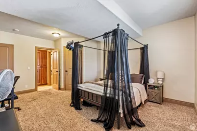 1586 W Rock Hollow Dr, Bluffdale, UT 84065 - Photo 28