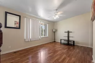 4270 S Whipoorwhil St, West Valley, UT 84120 - Photo 8