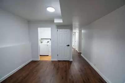 4270 S Whipoorwhil St, West Valley, UT 84120 - Photo 14