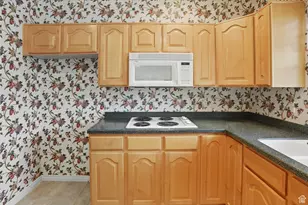 4602 S Hathaway Dr E, Roy, UT 84067 - Photo 16