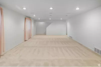 4602 S Hathaway Dr E, Roy, UT 84067 - Photo 44