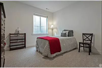 1056 W Turnberry Cv S, Taylorsville, UT 84123 - Photo 34