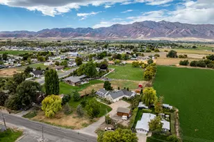 323 N 400 W, Hyrum, UT 84319 - Photo 46