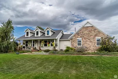 323 N 400 W, Hyrum, UT 84319 - Photo 42