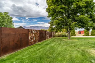 323 N 400 W, Hyrum, UT 84319 - Photo 44
