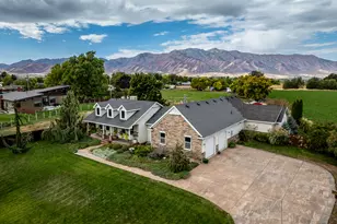 323 N 400 W, Hyrum, UT 84319 - Photo 1