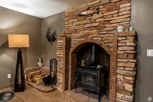 323 N 400 W, Hyrum, UT 84319 - Photo 24