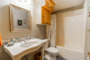 323 N 400 W, Hyrum, UT 84319 - Photo 26
