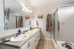 323 N 400 W, Hyrum, UT 84319 - Photo 14