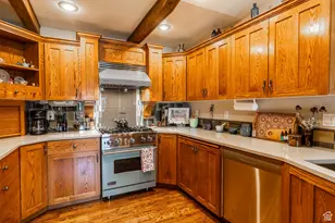 323 N 400 W, Hyrum, UT 84319 - Photo 10