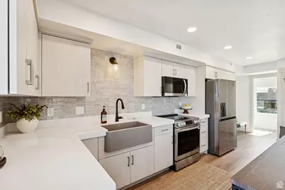 51 E 200 N #3, Bountiful, UT 84010 - Photo 10