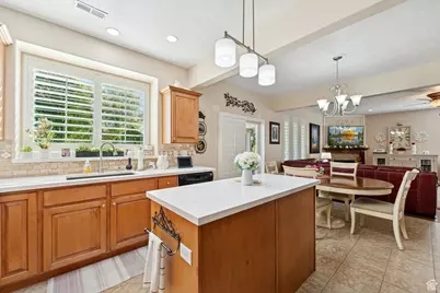 708 Sandhill Ct, Lehi, UT 84043 - Photo 10