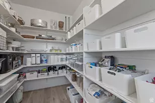 2226 S Betsy's Way, Kaysville, UT 84037 - Photo 18