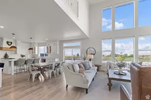 2226 S Betsy's Way, Kaysville, UT 84037 - Photo 6