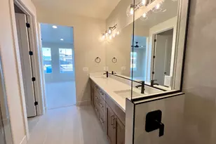 296 E 1100 N, Hurricane, UT 84737 - Photo 28