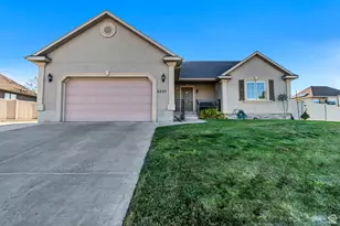 2237 S Maverick Rd, Saratoga Springs, UT 84045 - Photo 2