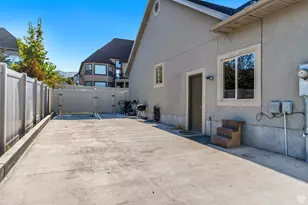 2237 S Maverick Rd, Saratoga Springs, UT 84045 - Photo 26