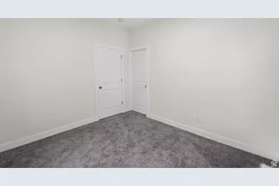 152 N 200 W, Tooele, UT 84074 - Photo 10