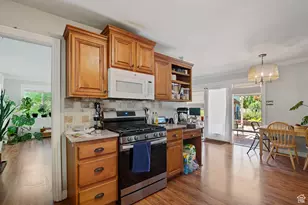 4092 S 2700 E, Holladay, UT 84124 - Photo 10