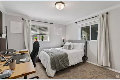 4092 S 2700 E, Holladay, UT 84124 - Photo 14