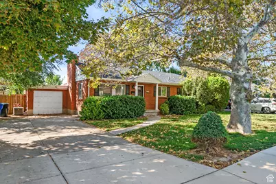 4092 S 2700 E, Holladay, UT 84124 - Photo 2