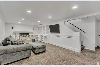 360 E Center St, Centerville, UT 84014 - Photo 36