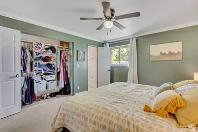 360 E Center St, Centerville, UT 84014 - Photo 16