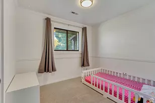 360 E Center St, Centerville, UT 84014 - Photo 30