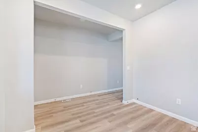 57 E Broadway Dr #1036, Saratoga Springs, UT 84045 - Photo 4