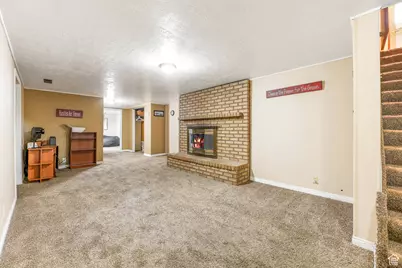 209 W Millcreek Way S, Tooele, UT 84074 - Photo 20