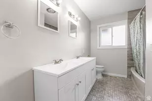 209 W Millcreek Way S, Tooele, UT 84074 - Photo 18