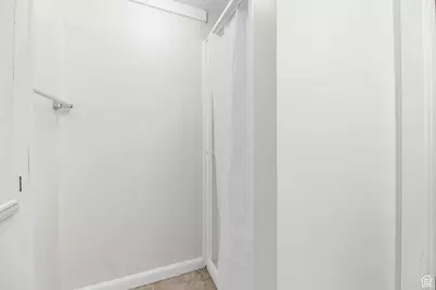 209 W Millcreek Way S, Tooele, UT 84074 - Photo 24