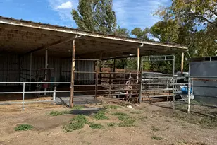 2322 W Surrey Rd, Taylorsville, UT 84129 - Photo 72