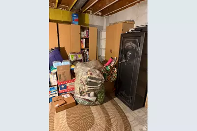 2322 W Surrey Rd, Taylorsville, UT 84129 - Photo 54