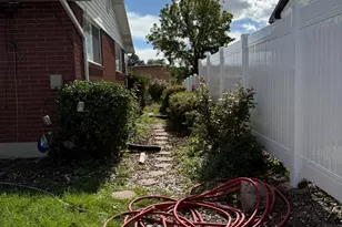 2322 W Surrey Rd, Taylorsville, UT 84129 - Photo 16