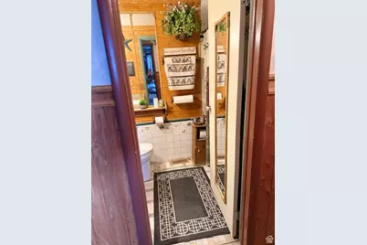 2322 W Surrey Rd, Taylorsville, UT 84129 - Photo 30