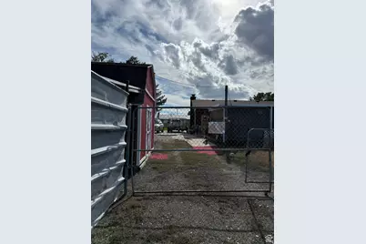 2322 W Surrey Rd, Taylorsville, UT 84129 - Photo 68