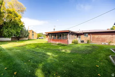 532 E 300 S, Hyrum, UT 84319 - Photo 6