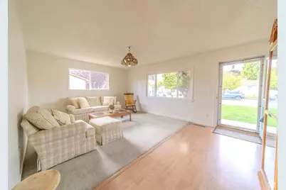 470 N 400 E, Roosevelt, UT 84066 - Photo 6