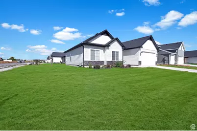 117 E Eagle Way, Preston, ID 83263 - Photo 2