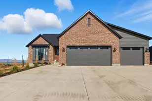 101 E Selman Dr, Salem, UT 84653 - Photo 36